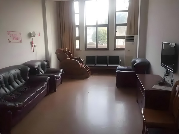 鬼能博士